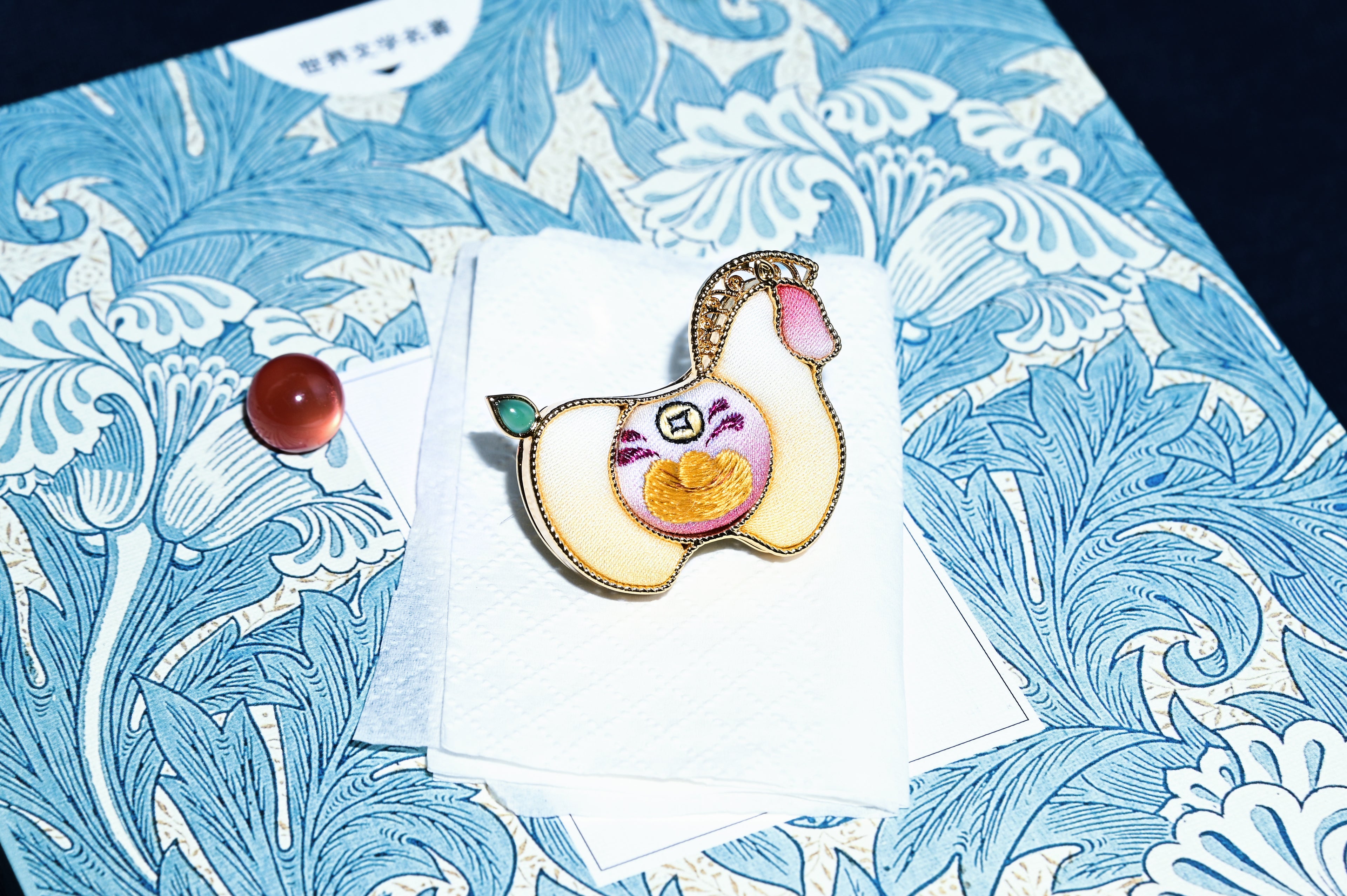 Yotopy Hand Embroidered Brooch Pendant 2-in-1, Suzhou Silk Embroidery Jewelry, Traditional Chinese Yuanbao Horse Prosperity Design, Artisan Craft, 3.6x3cm