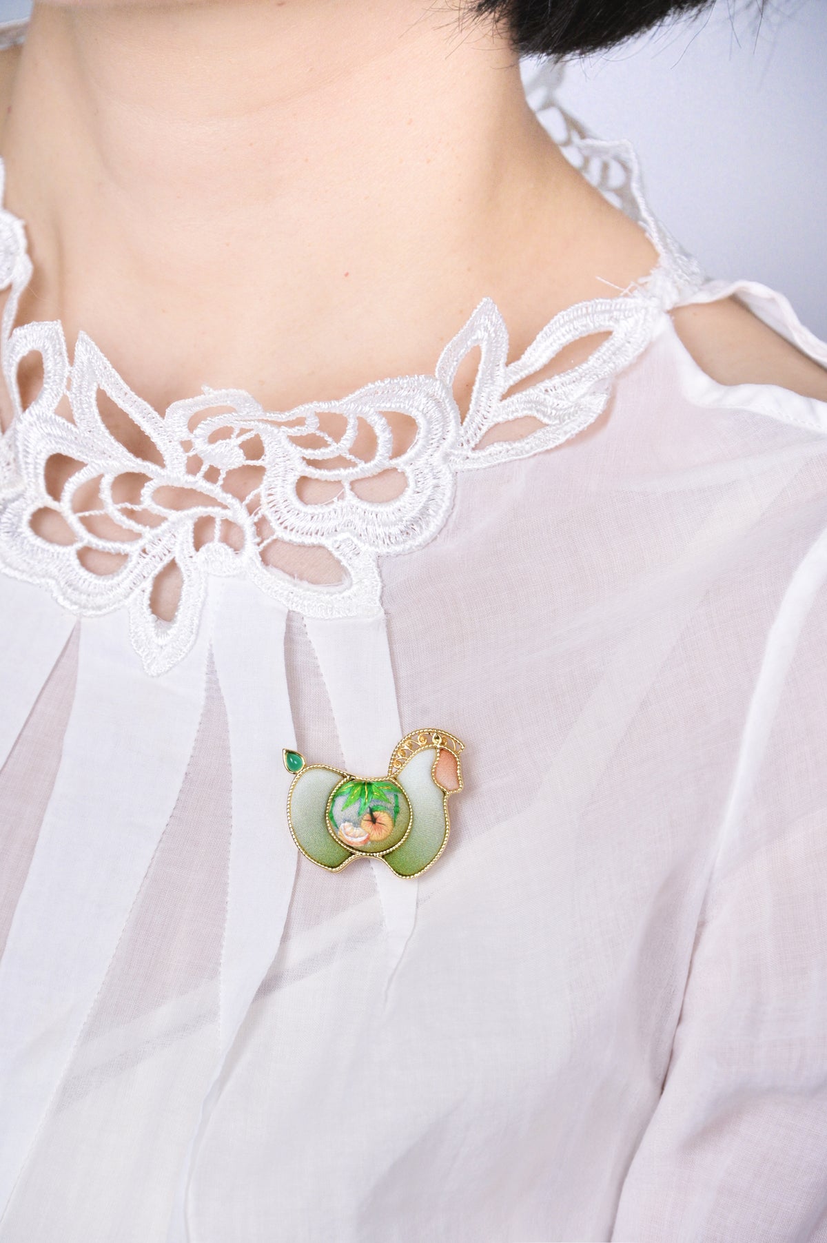 Yotopy Hand Embroidered Brooch Pendant 2-in-1, Suzhou Silk Embroidery Jewelry, Traditional Chinese Yuanbao Horse Bamboo Design, Artisan Craft, 3.6x3cm