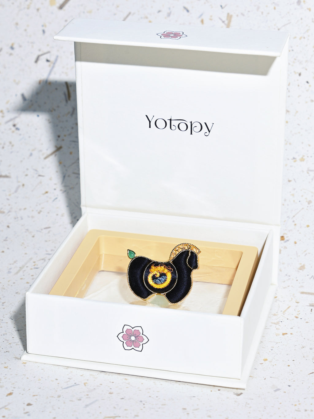 Yotopy Hand Embroidered Brooch Pendant 2-in-1, Suzhou Silk Embroidery Jewelry, Traditional Chinese Dark Horse Design, Artisan Craft Brooch Pin, 3.6x3cm
