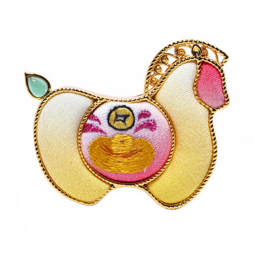 Yotopy Hand Embroidered Brooch Pendant 2-in-1, Suzhou Silk Embroidery Jewelry, Traditional Chinese Yuanbao Horse Prosperity Design, Artisan Craft, 3.6x3cm