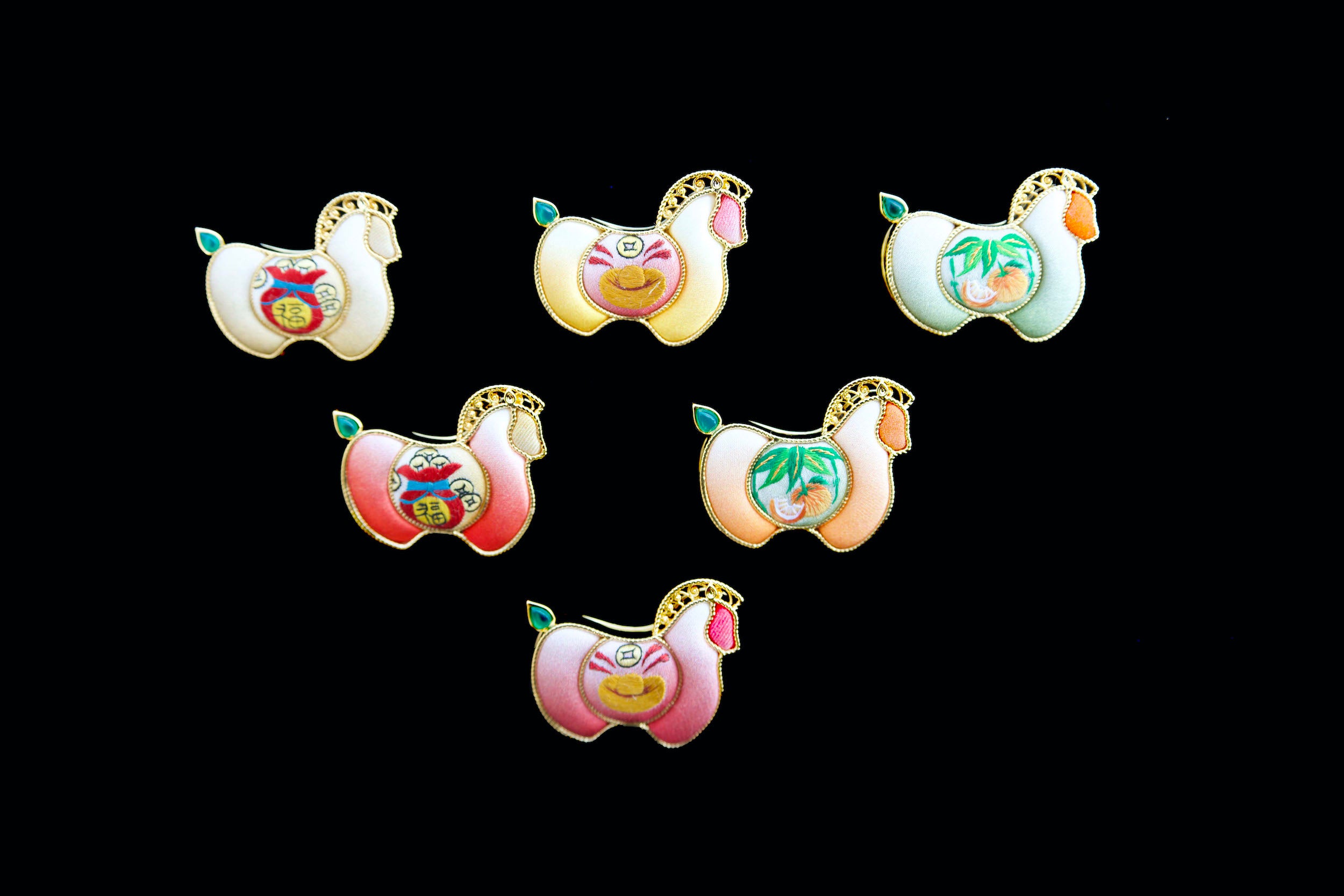 Yuanbao Horse "Bamboo" 2-in-1 Silk Embroidery Brooch